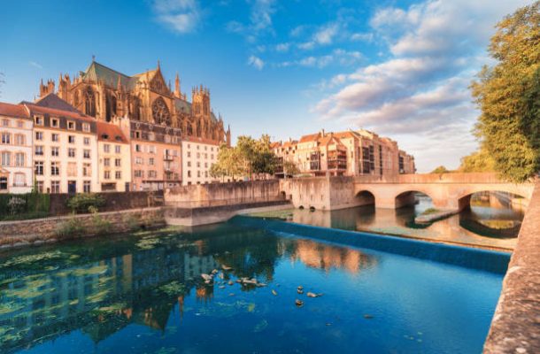 Cityscape scenic view of Saint Stephen Cathedrla in Metz city at sunrise. Travel landmarks and tourist destination in France